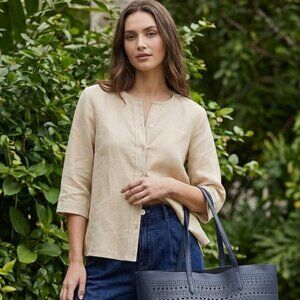 Women’s Guayabera 100% Linen Short Sleeve Blouse (SMALL)